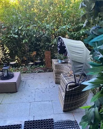 Hannover-mitte Gegenueber Dem Zoo Und Der Schoenen Eilenriede * Hannover