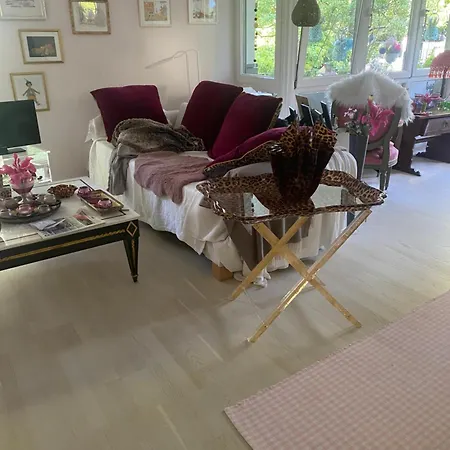 Apartment Hannover-mitte Gegenueber Dem Zoo Und Der Schoenen Eilenriede